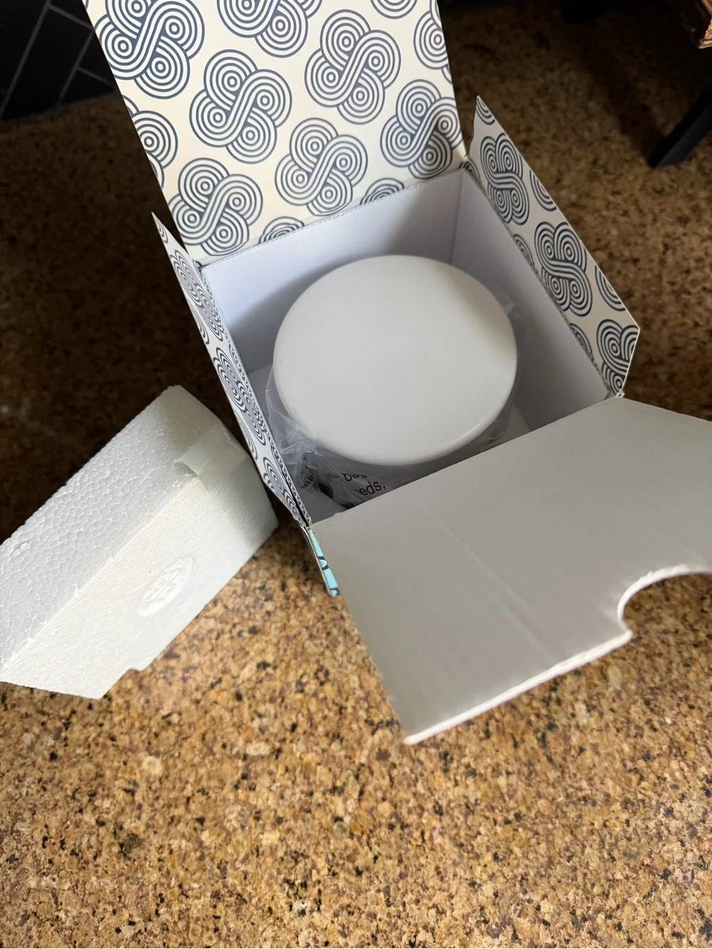 Jonathan Adler Fleur De Sel Candle